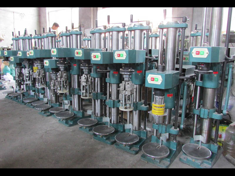 半自動酒瓶封口機(jī)